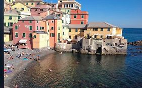 Casa Sulla Spiaggia Di Boccadasse